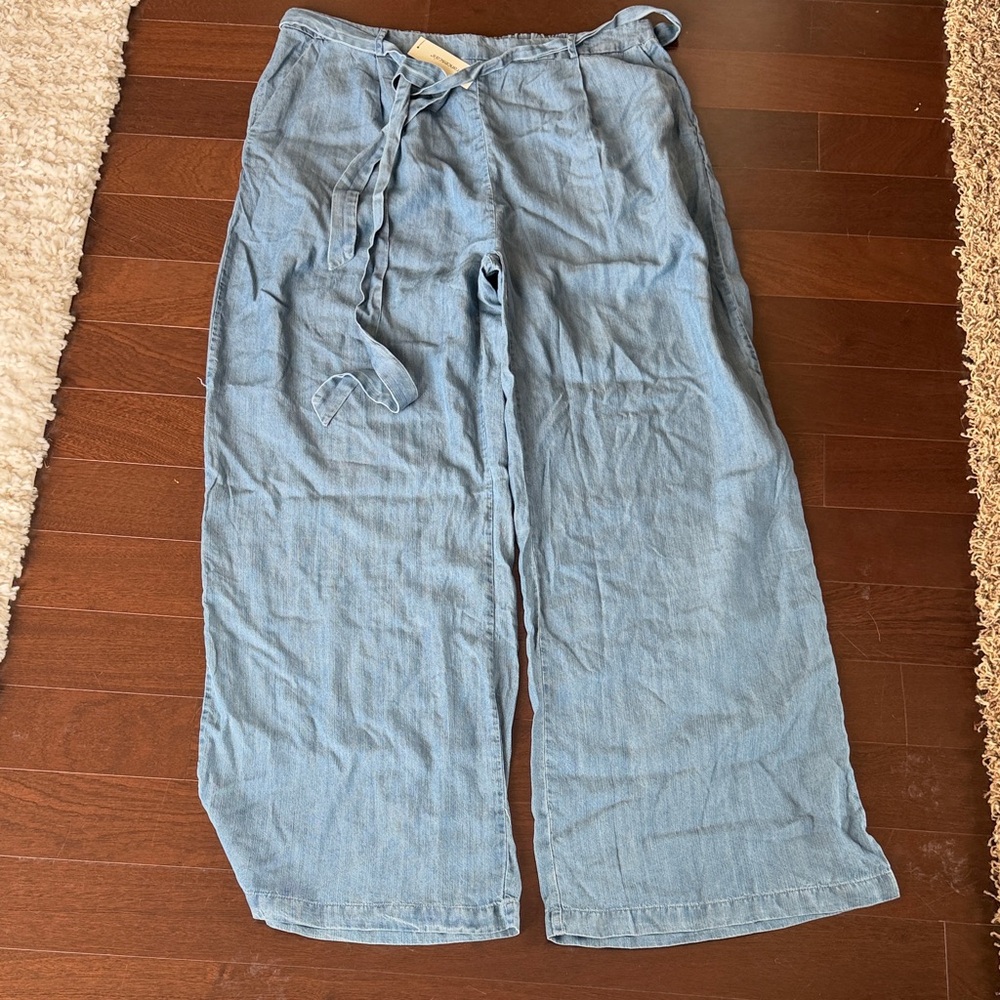 Francesca's Collections Chambray Light Blue Wide Leg Pants with Tie Waist